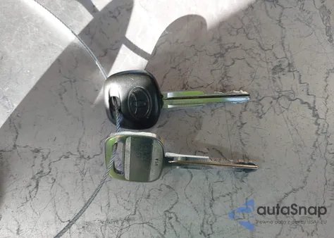 2002 Toyota Avalon Xls z USA, uszkodzony, nr VIN 4T1BF28B52U238331